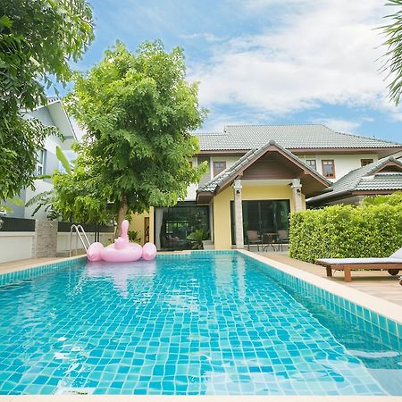 Y'S Villa 独栋泳池别墅-2 Chiang Mai Dış mekan fotoğraf